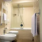 Palazzo Giordano Bruno 4*