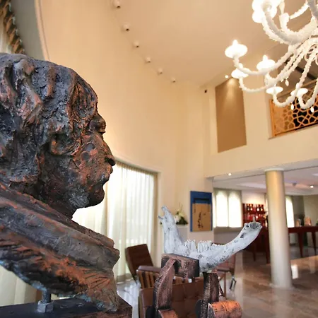 מלון Palazzo Giordano Bruno נולה