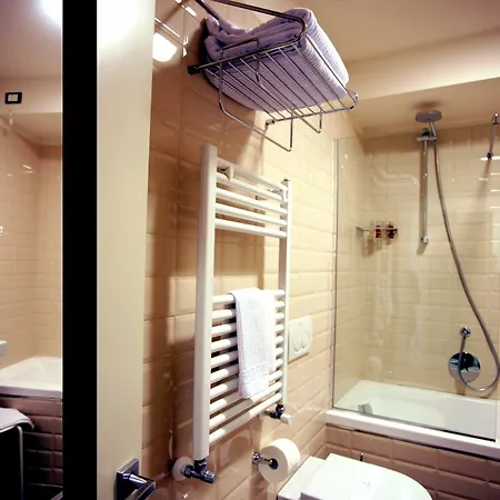Palazzo Giordano Bruno Hotel 4*