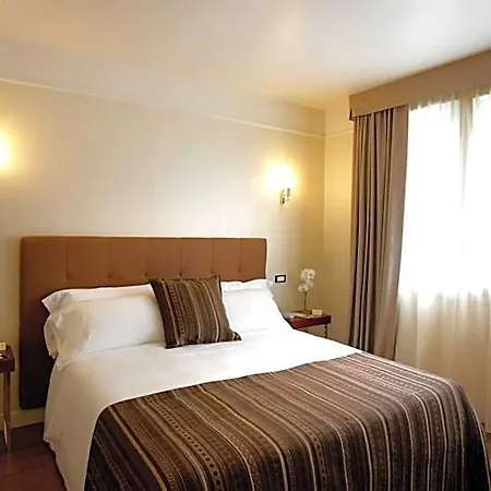 Hotel Palazzo Giordano Bruno 4*