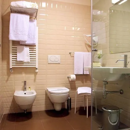 Otel Palazzo Giordano Bruno 4*