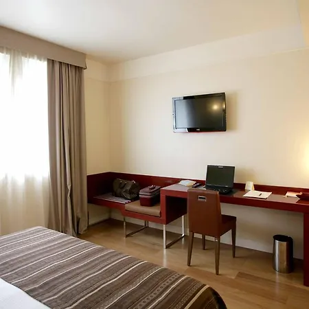 Otel Palazzo Giordano Bruno Nola